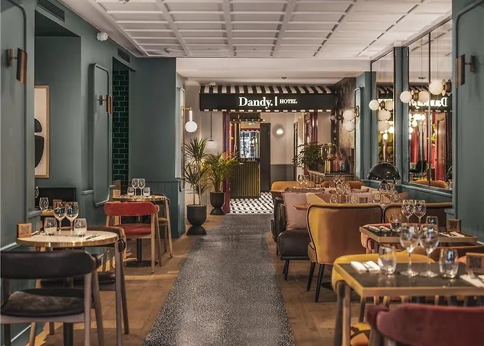 Dandy Hotel