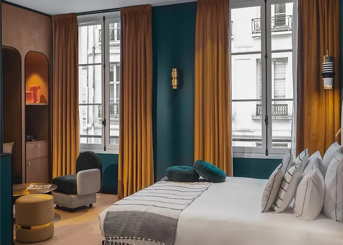 Dandy Hotel